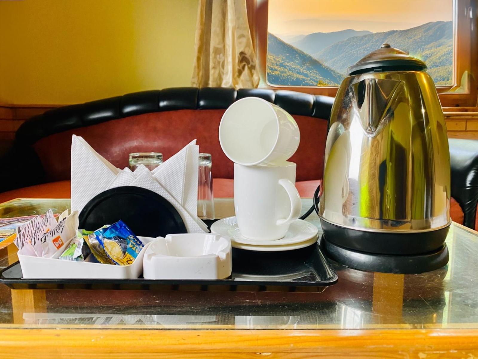 Four Season Hotel & Resort, Manali - A Boutique Wellness Hotel — Photos 2
